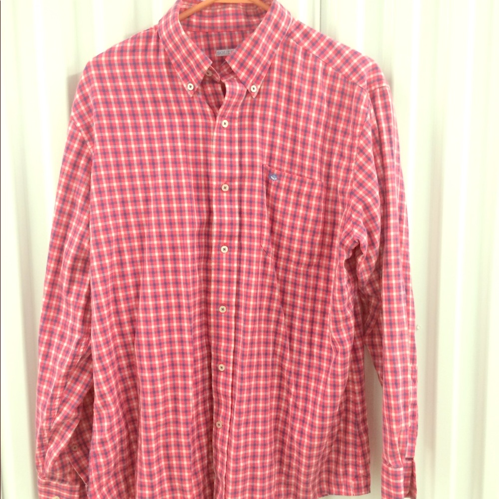 Large Southern Tides Button Down